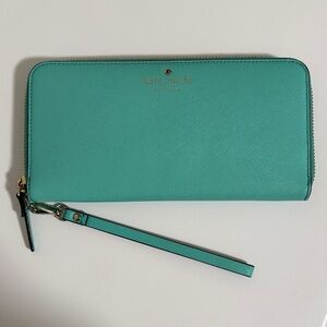 Kate Spade Turquoise Wristlet Wallet